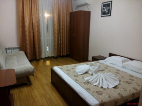 Apartment Chernomorskaya 39